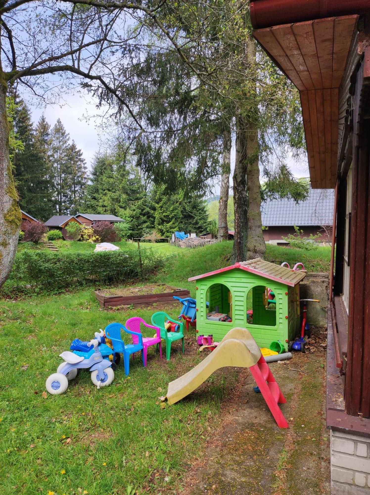 Lesni Chaty "Hogo Fogo" Kytlice Extérieur photo